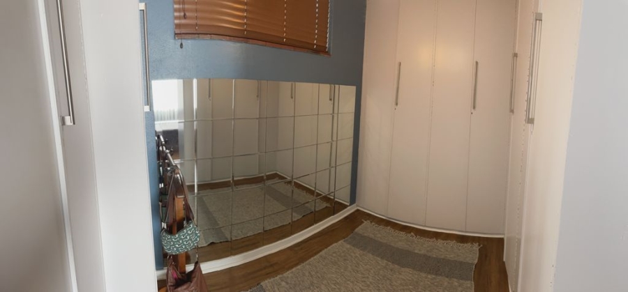 4 Bedroom Property for Sale in Wilkoppies North West